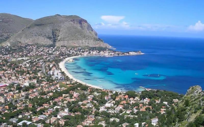 Ferienwohnung Casa Mandorlo A Mondello Exterior foto