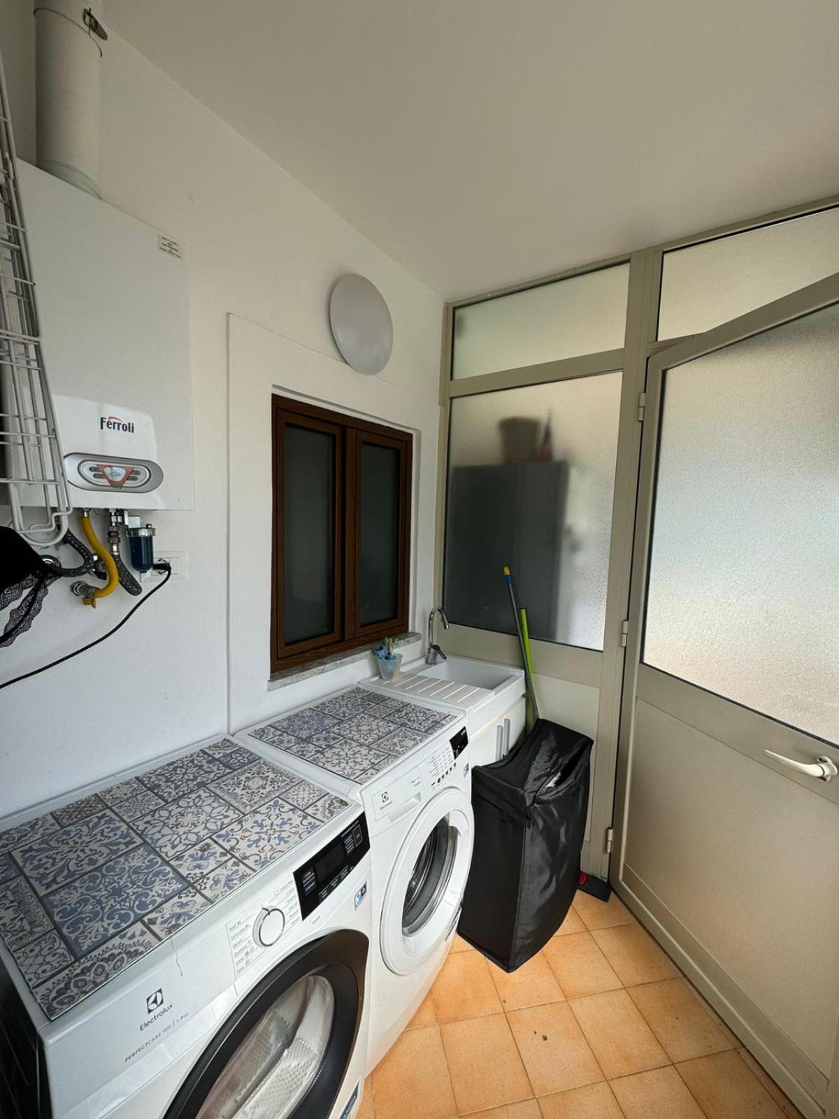 Ferienwohnung Casa Mandorlo A Mondello Exterior foto
